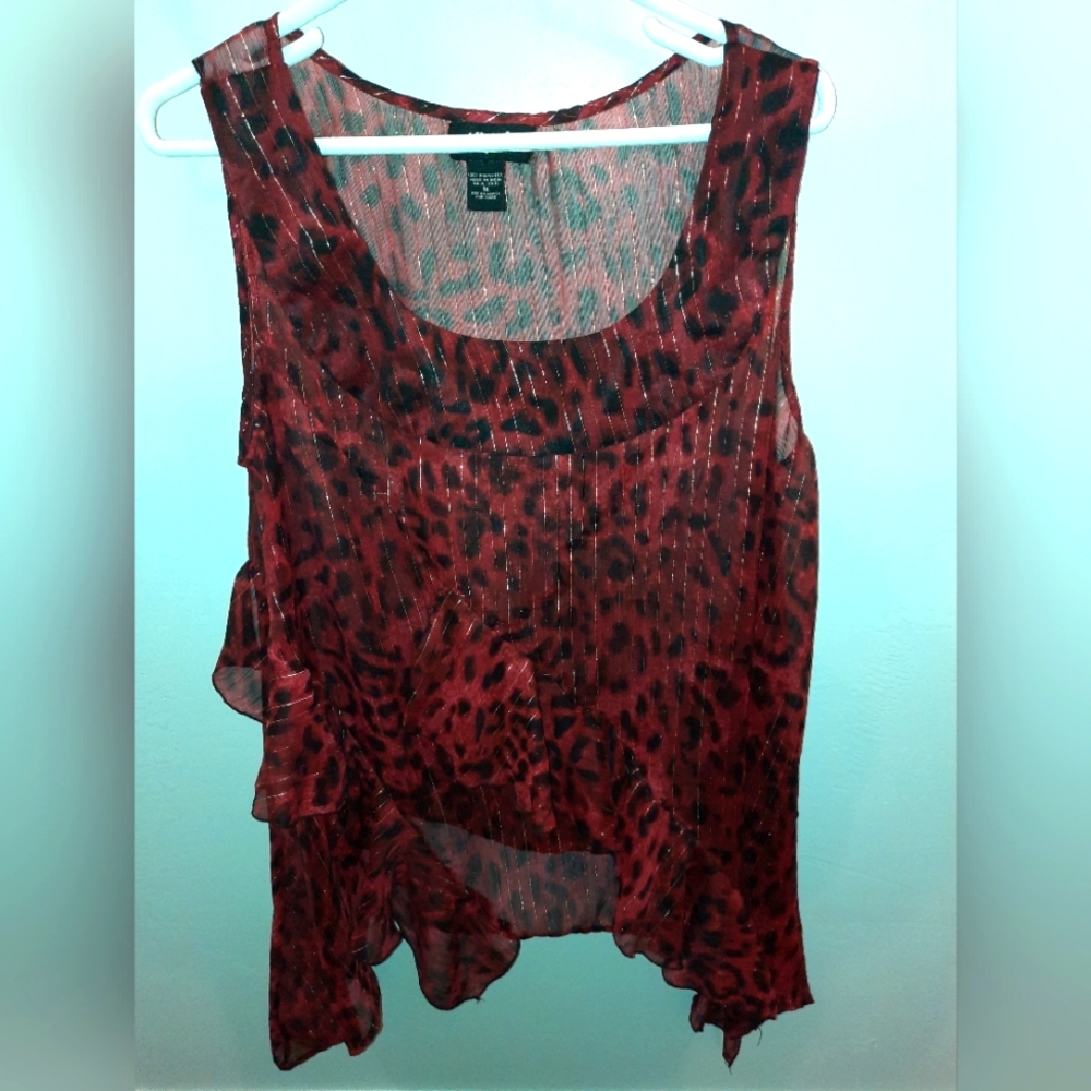 Stunning orange, red, black 1X high/low sleeveless boho blouse